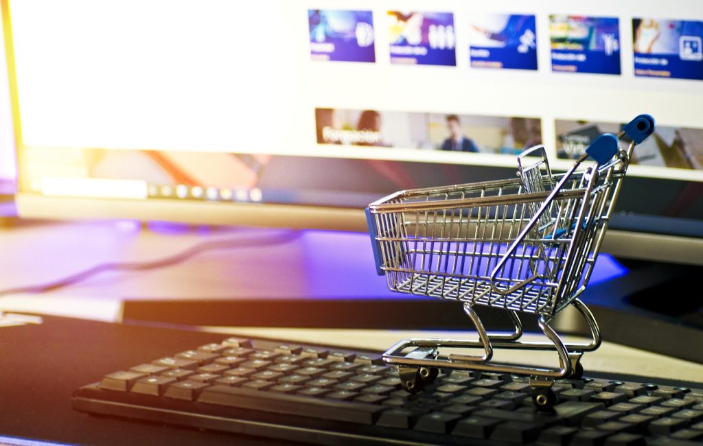 Lo Shopping Ibrido nelle preferenze dei consumatori tra tecnologia e sostenibilità